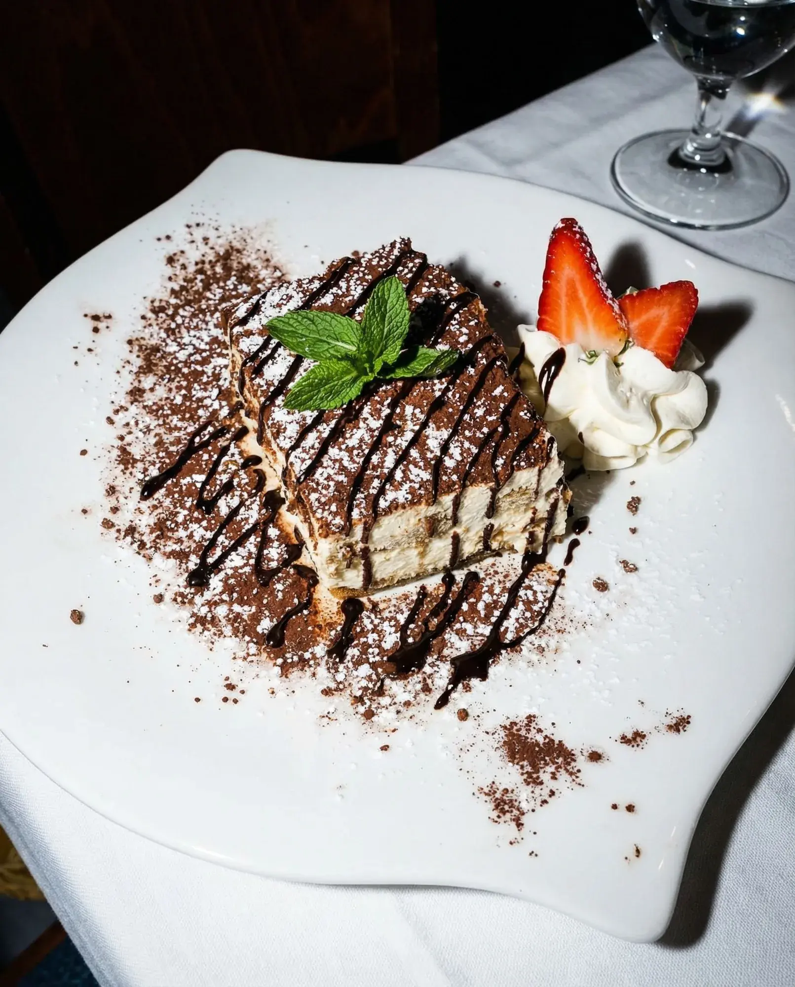 Tiramisu von oben bei La Commedia.